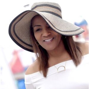 Meet your Posher, Debra